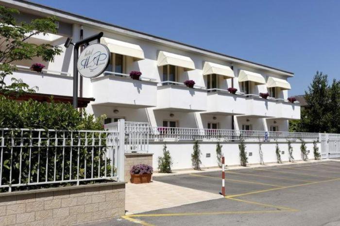 Hotel Mare Azzurro Террачина Екстер'єр фото